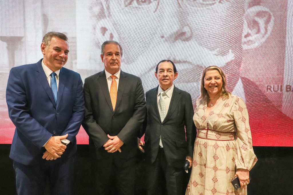 Palestra, documentário e homenagens marcam o evento de celebração aos 175 anos do jurista Ruy Barbosa    