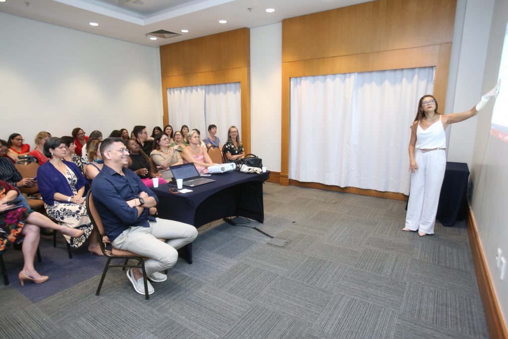 Fonavid 2024: terceiro dia reflete sobre a qualificação do acesso à justiça para mulheres vítimas de violência doméstica    