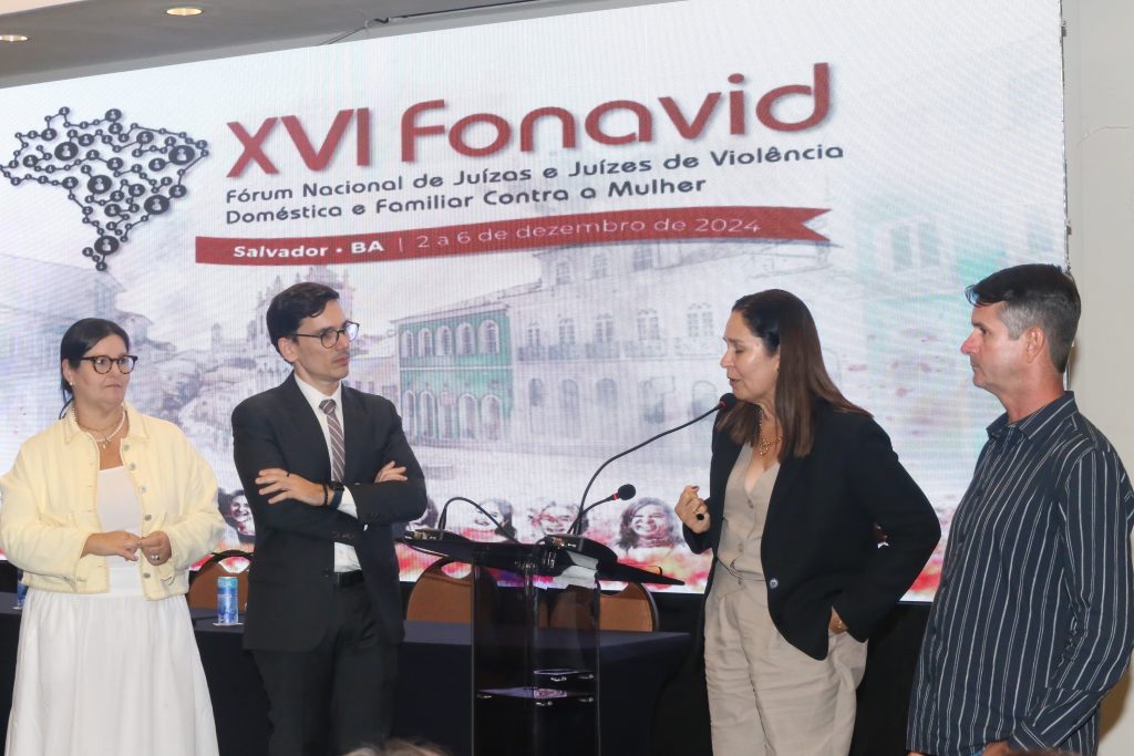 Fonavid 2024: terceiro dia reflete sobre a qualificação do acesso à justiça para mulheres vítimas de violência doméstica    