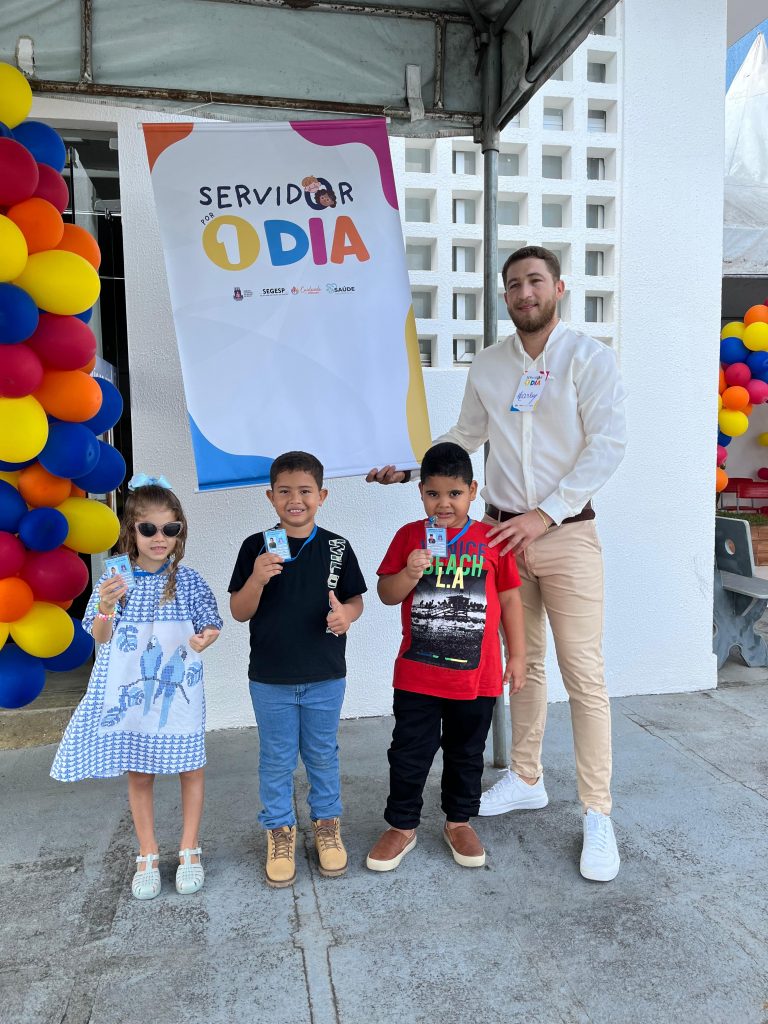 Projeto "Servidor por 1 Dia" promove inclusão e integração no Fórum de Jitaúna   