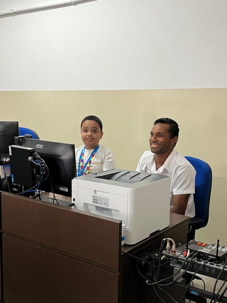 Projeto "Servidor por 1 Dia" promove inclusão e integração no Fórum de Jitaúna   