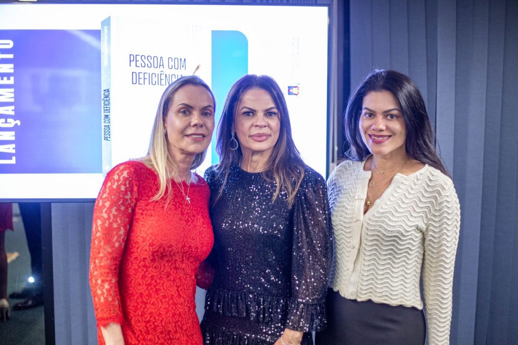 Juíza Patrícia Cerqueira lança o livro “Pessoa com Deficiência em Situação de Curatela e Sistema de Justiça” no STF    