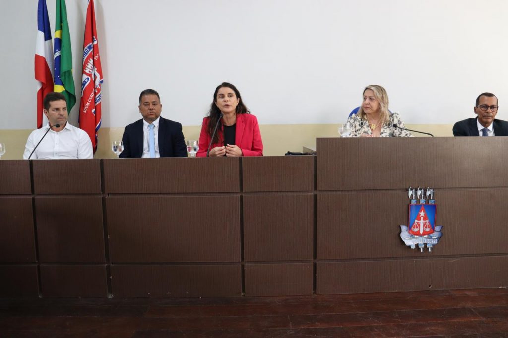 Desembargadora Presidente Cynthia Resende instala 2ª Vara Criminal de Santo Antônio de Jesus   