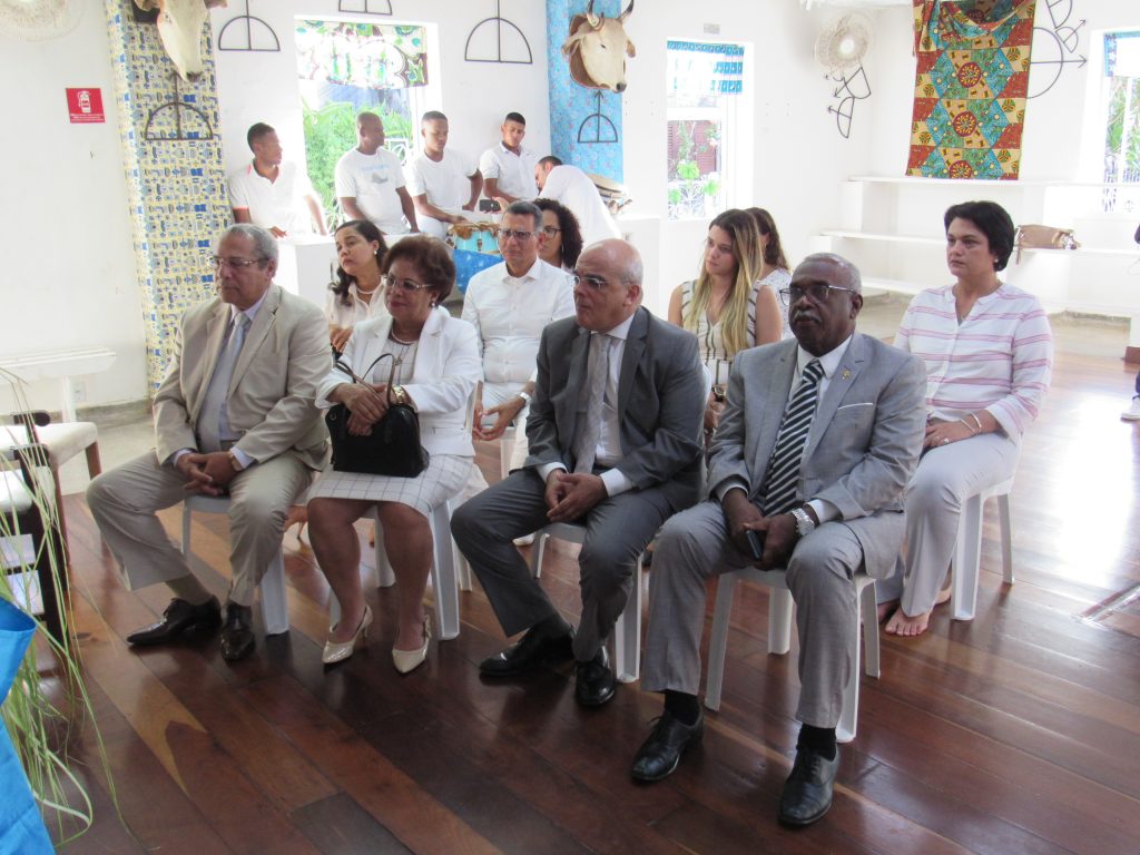 Galeria de Fotos - TJBA entrega Medalha dos 410 anos à Mãe Carmen e pede perdão por injustiças cometidas no passado  