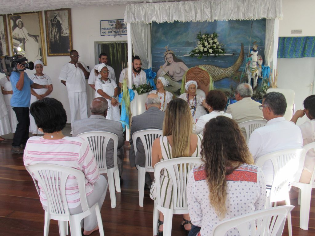 Galeria de Fotos - TJBA entrega Medalha dos 410 anos à Mãe Carmen e pede perdão por injustiças cometidas no passado  