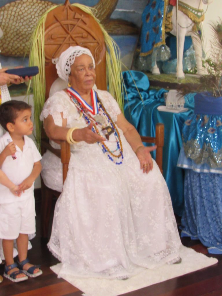 Galeria de Fotos - TJBA entrega Medalha dos 410 anos à Mãe Carmen e pede perdão por injustiças cometidas no passado  
