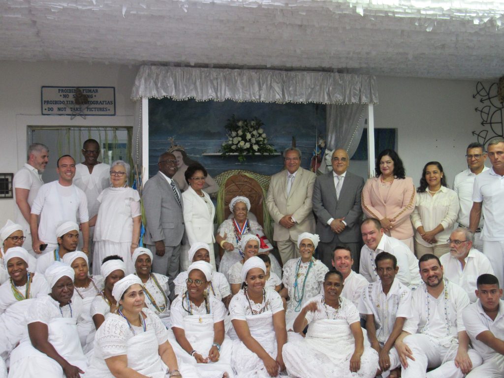 Galeria de Fotos - TJBA entrega Medalha dos 410 anos à Mãe Carmen e pede perdão por injustiças cometidas no passado  
