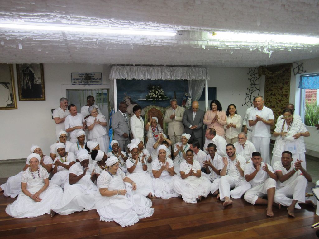 Galeria de Fotos - TJBA entrega Medalha dos 410 anos à Mãe Carmen e pede perdão por injustiças cometidas no passado  