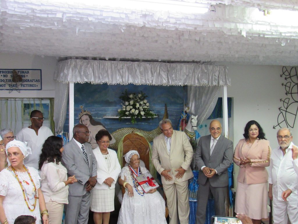 Galeria de Fotos - TJBA entrega Medalha dos 410 anos à Mãe Carmen e pede perdão por injustiças cometidas no passado  