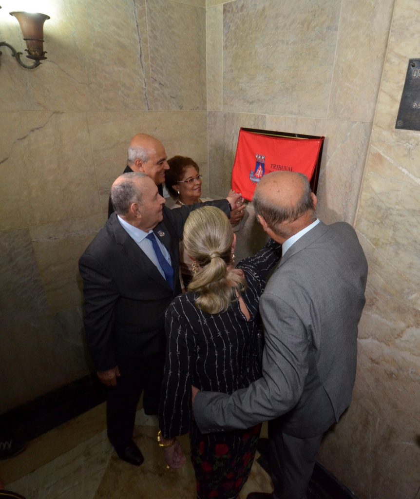 Galeria de Fotos - Inauguração de Monumento e lançamento de livro marcam as comemorações ao Fórum e ao Jurista Ruy Barbosa  