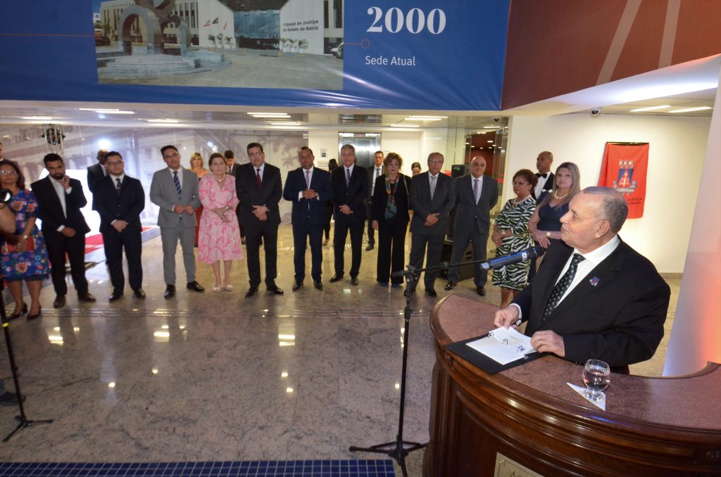 Galeria de Fotos - Inauguração de Monumento e lançamento de livro marcam as comemorações ao Fórum e ao Jurista Ruy Barbosa  