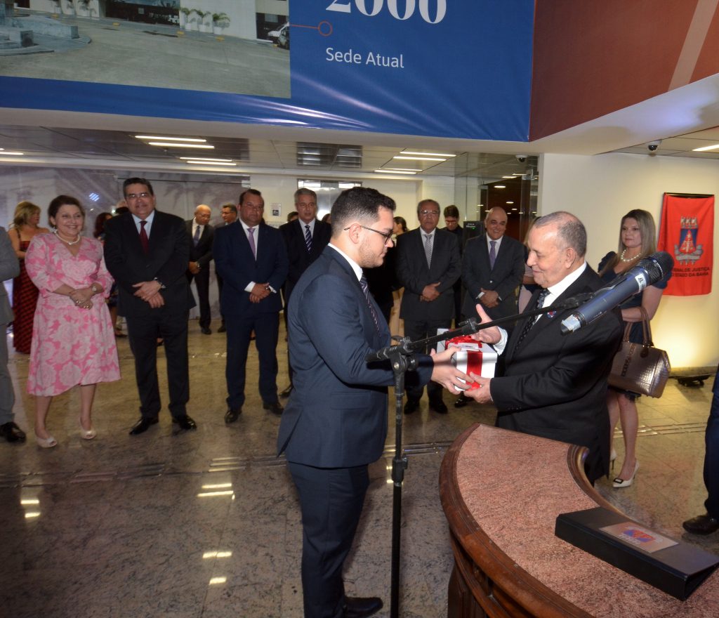Galeria de Fotos - Inauguração de Monumento e lançamento de livro marcam as comemorações ao Fórum e ao Jurista Ruy Barbosa  