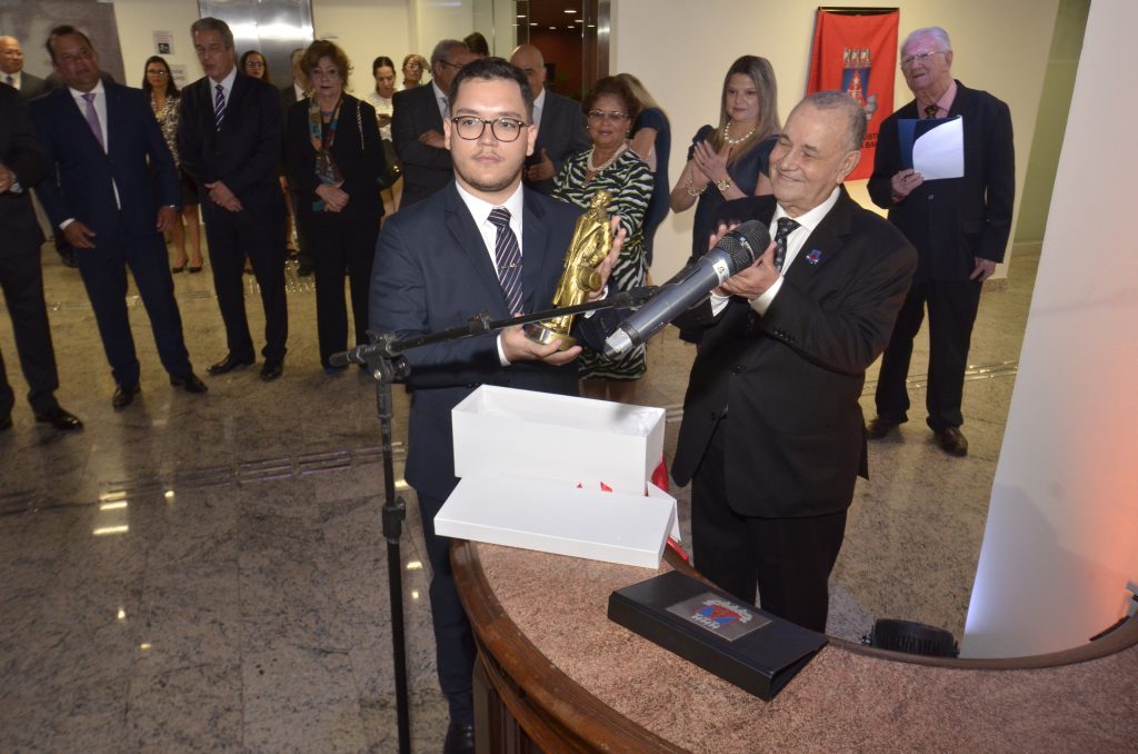 Galeria de Fotos - Inauguração de Monumento e lançamento de livro marcam as comemorações ao Fórum e ao Jurista Ruy Barbosa  