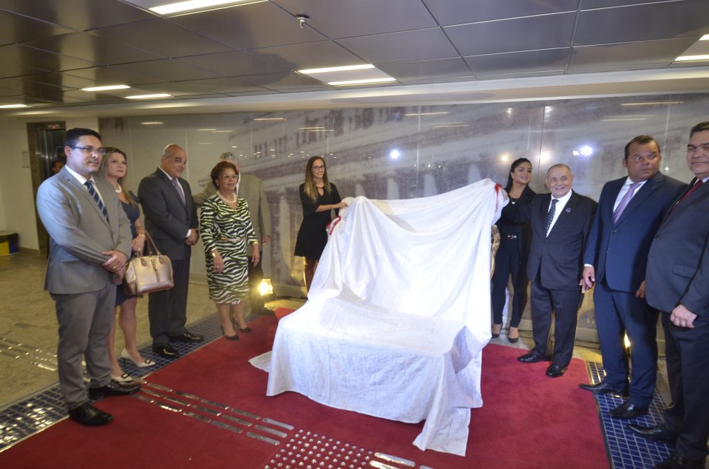 Galeria de Fotos - Inauguração de Monumento e lançamento de livro marcam as comemorações ao Fórum e ao Jurista Ruy Barbosa  