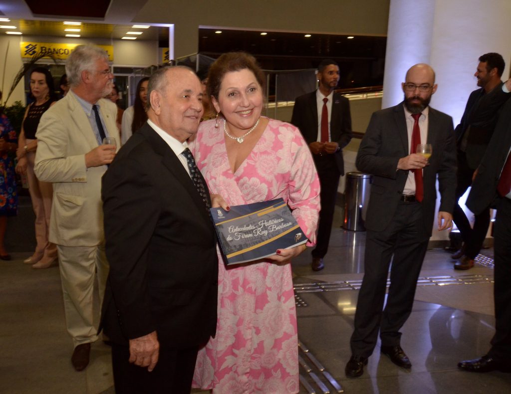 Galeria de Fotos - Inauguração de Monumento e lançamento de livro marcam as comemorações ao Fórum e ao Jurista Ruy Barbosa  