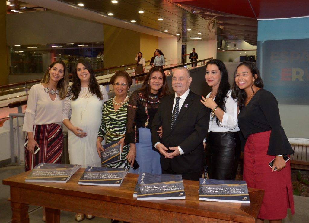 Galeria de Fotos - Inauguração de Monumento e lançamento de livro marcam as comemorações ao Fórum e ao Jurista Ruy Barbosa  
