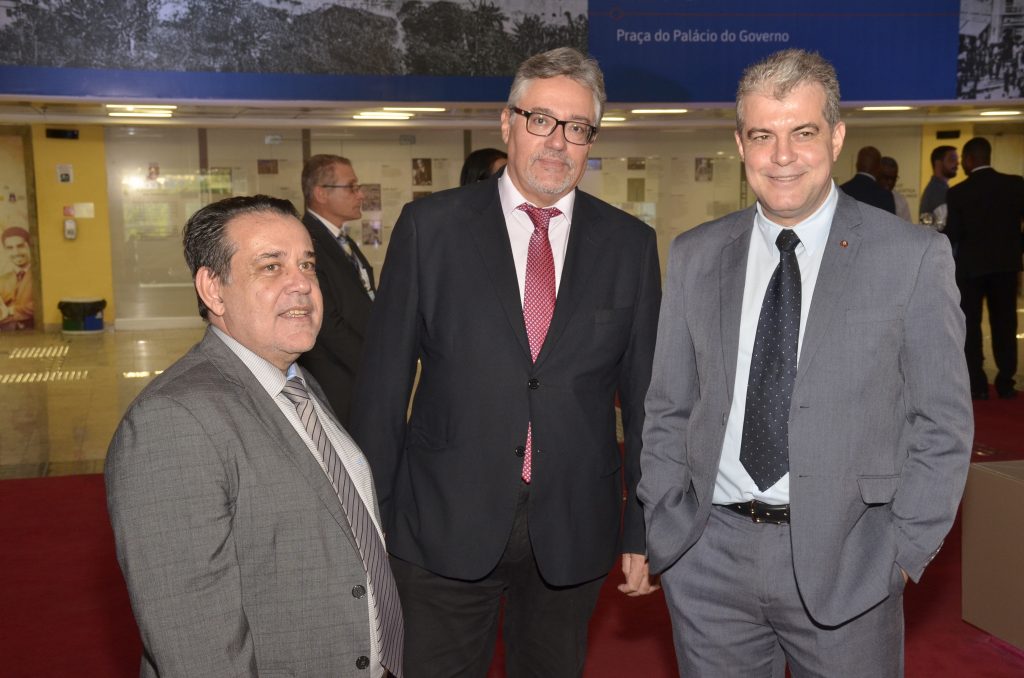 Galeria de Fotos - Inauguração de Monumento e lançamento de livro marcam as comemorações ao Fórum e ao Jurista Ruy Barbosa  