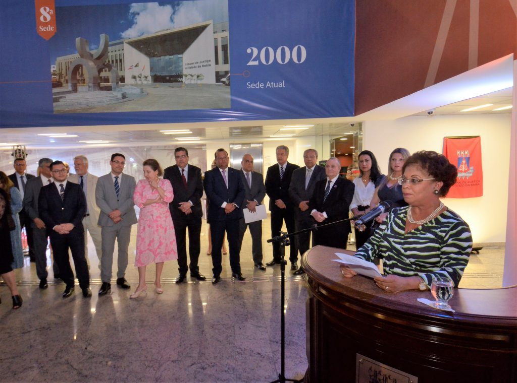 Galeria de Fotos - Inauguração de Monumento e lançamento de livro marcam as comemorações ao Fórum e ao Jurista Ruy Barbosa  