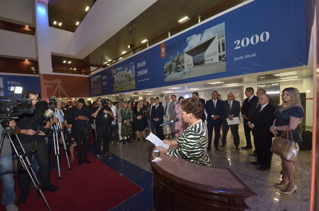 Galeria de Fotos - Inauguração de Monumento e lançamento de livro marcam as comemorações ao Fórum e ao Jurista Ruy Barbosa  