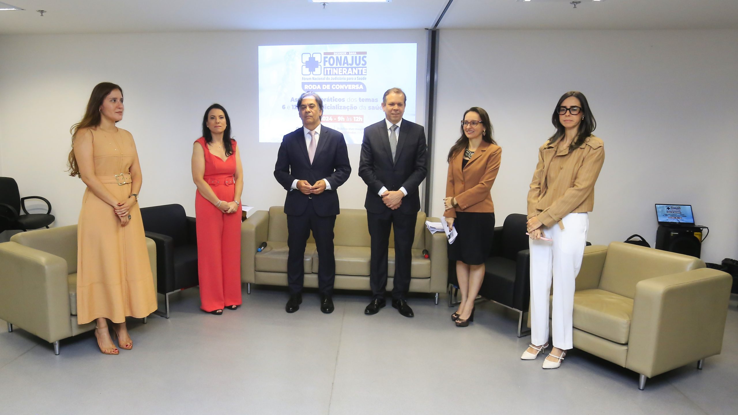 Fonajus Itinerante em Salvador abre a programação com discussão sobre temas de judicialização da saúde    