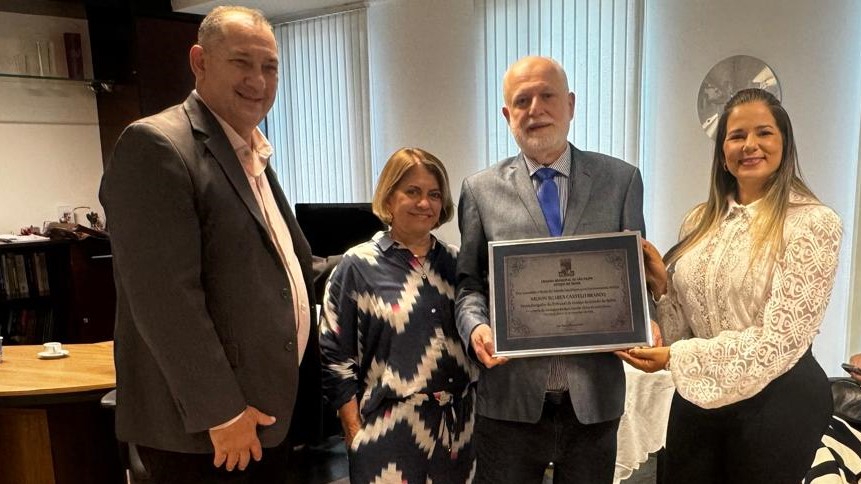 Desembargador Nilson Castelo Branco é homenageado com título de cidadão são-felipense     
