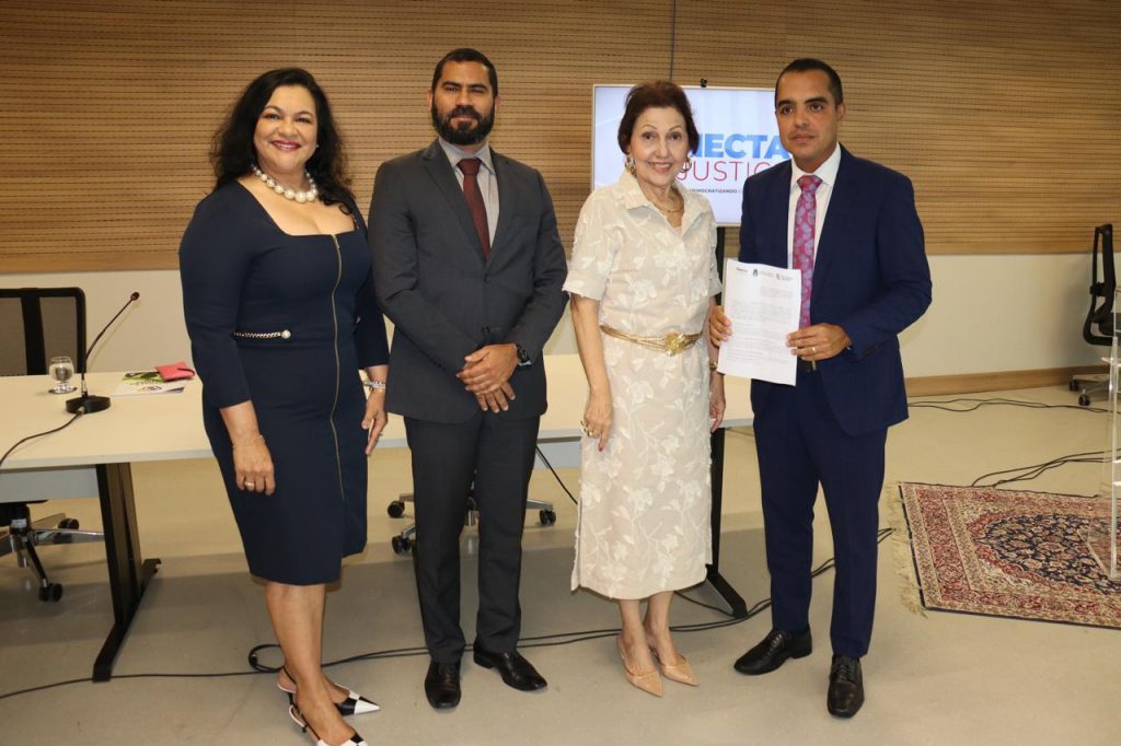 TJBA celebra novos termos de cooperação para ampliar o Projeto Conecta Justiça no estado    