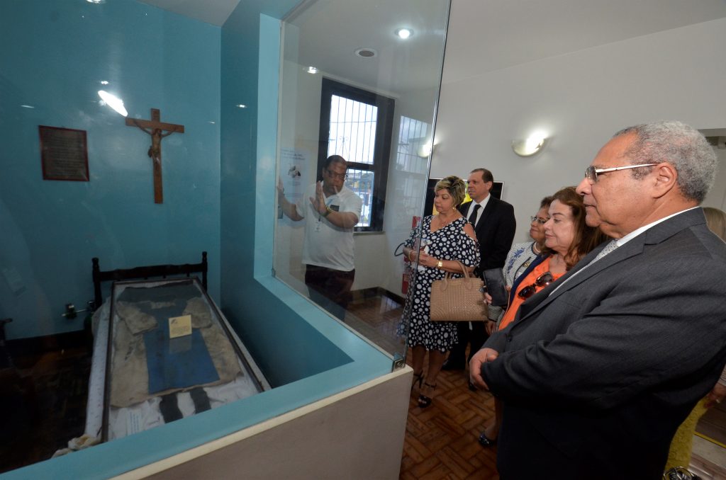 Galeria de Fotos - TJBA homenageia Obras Sociais Irmã Dulce com medalha dos 410 anos  