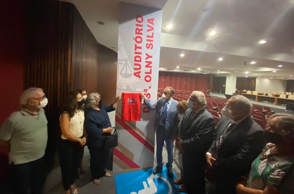 Galeria de Fotos - Salas do Poder Judiciário da Bahia são nomeadas em homenagem a figuras ilustres da área jurídica    