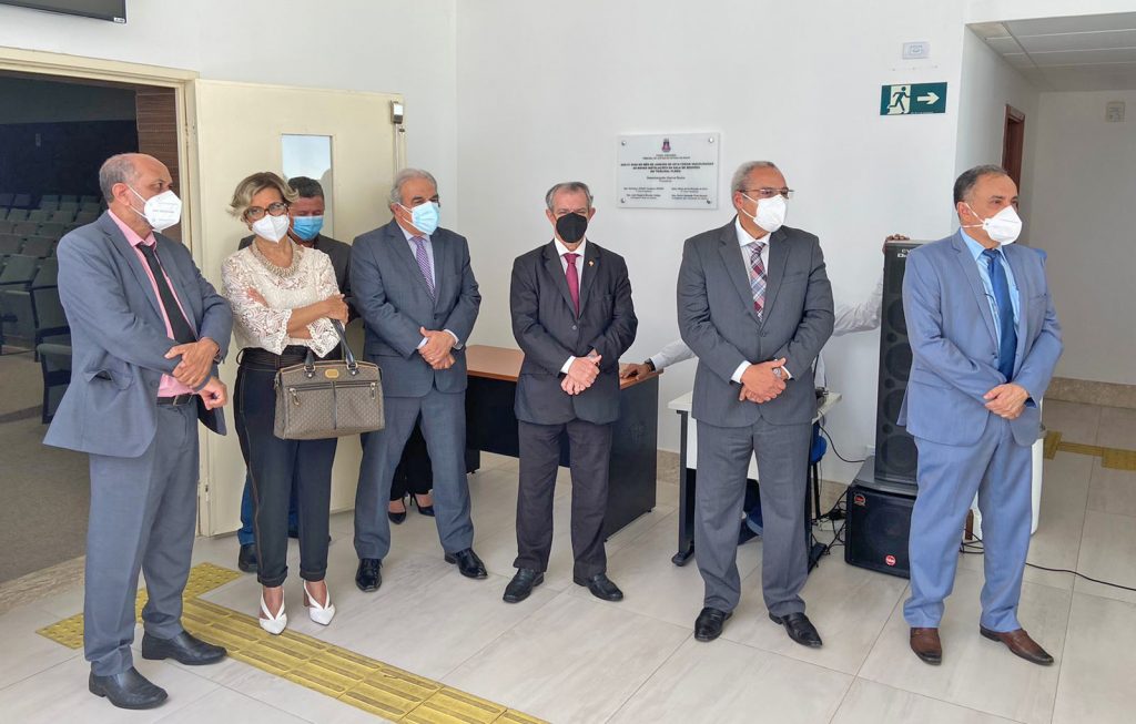 Galeria de Fotos - Salas do Poder Judiciário da Bahia são nomeadas em homenagem a figuras ilustres da área jurídica    