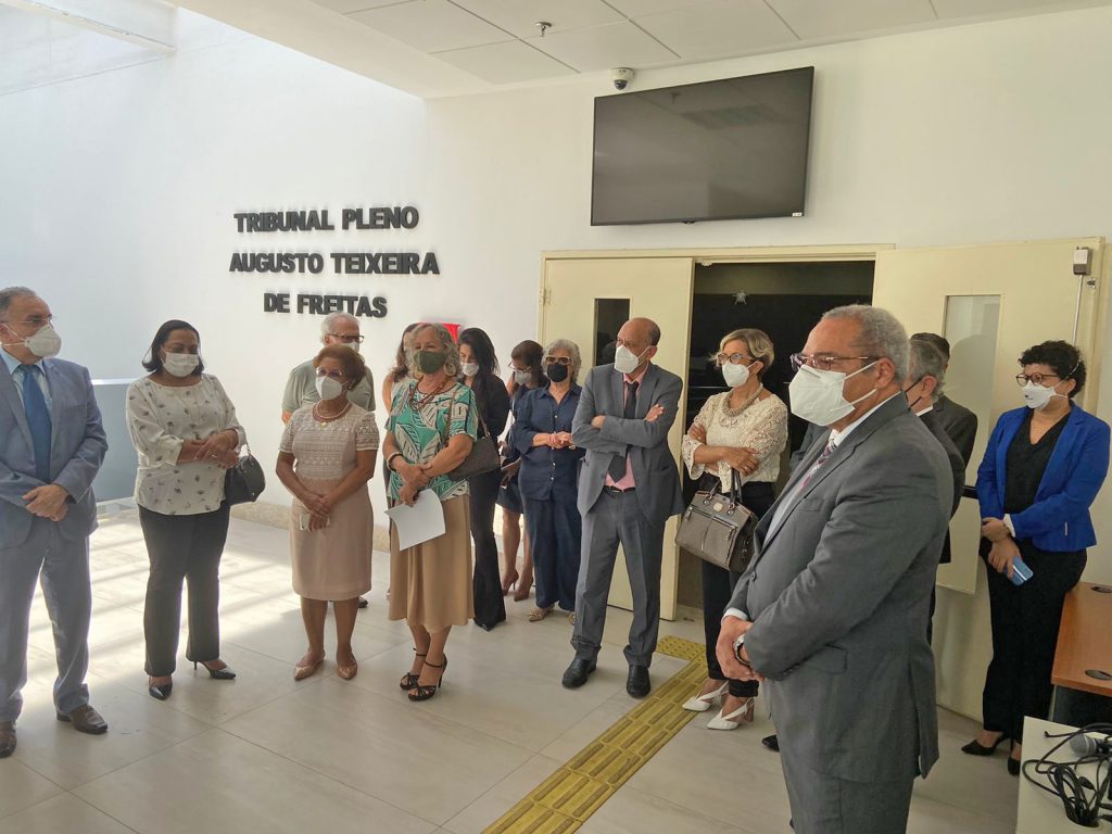 Galeria de Fotos - Salas do Poder Judiciário da Bahia são nomeadas em homenagem a figuras ilustres da área jurídica    