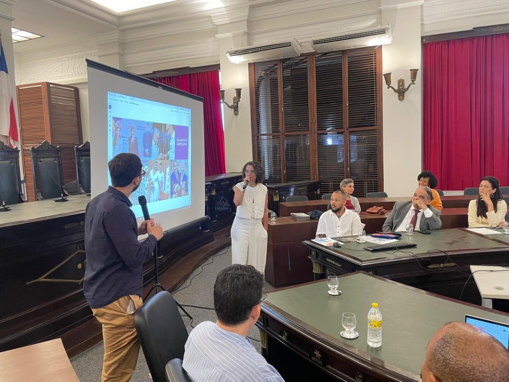Estudantes do Seminário Teológico de Princeton, nos EUA, visitam o Fórum Ruy Barbosa e a Sociedade Protetora dos Desvalidos    