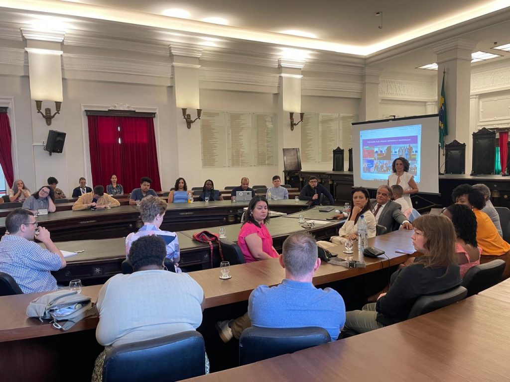 Estudantes do Seminário Teológico de Princeton, nos EUA, visitam o Fórum Ruy Barbosa e a Sociedade Protetora dos Desvalidos    