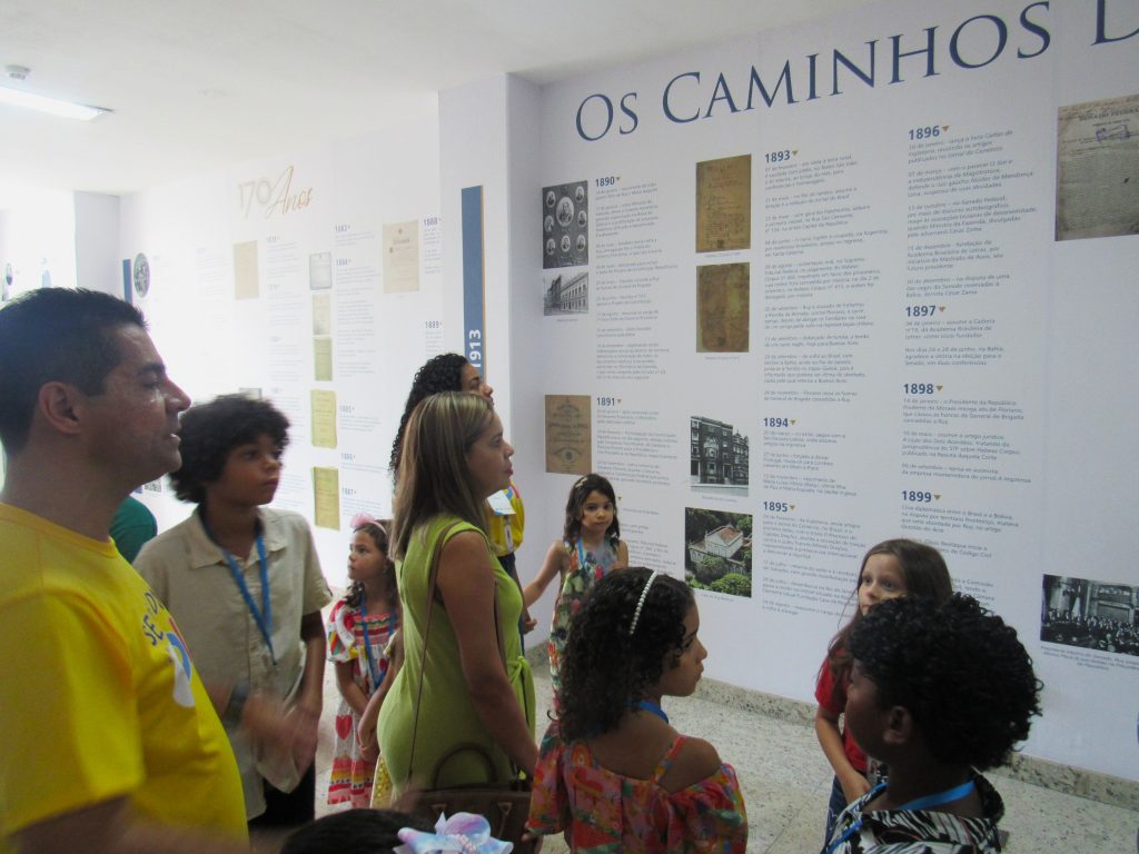 Fórum Ruy Barbosa fica mais alegre com o Projeto “Servidor por 1 Dia”   