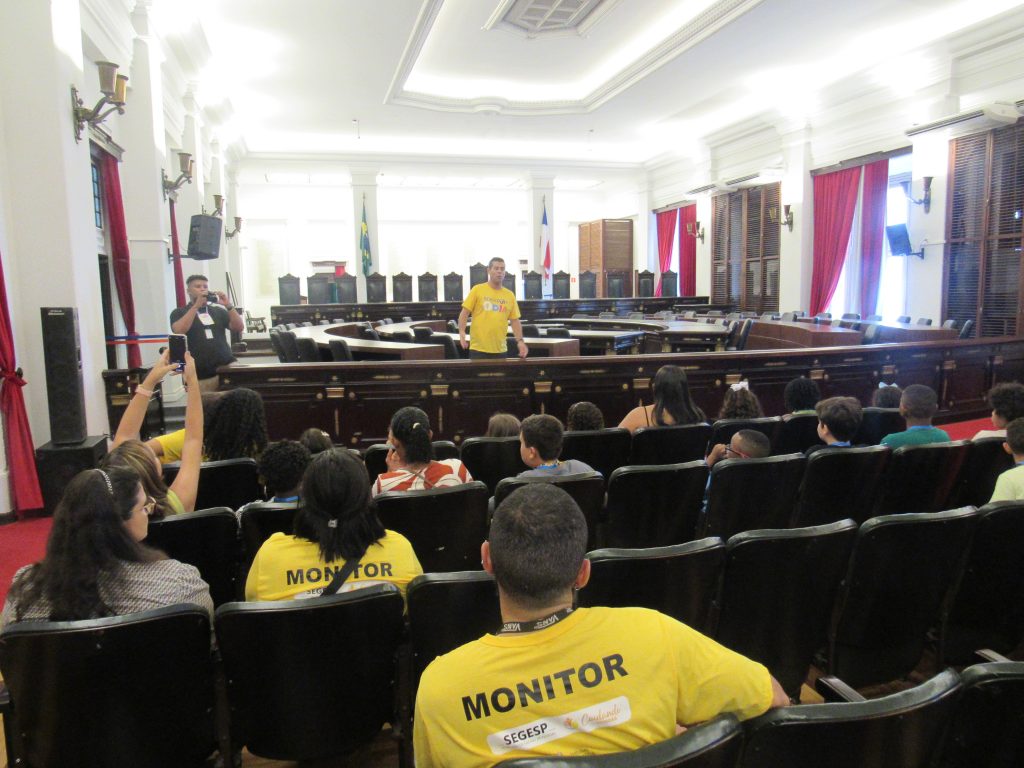 Fórum Ruy Barbosa fica mais alegre com o Projeto “Servidor por 1 Dia”   