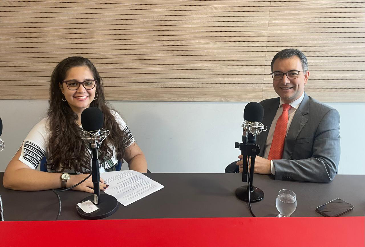 Rádio Web TJBA lança podcast “Conhecendo o Judiciário”; programa tem como público-alvo estudantes de direito    