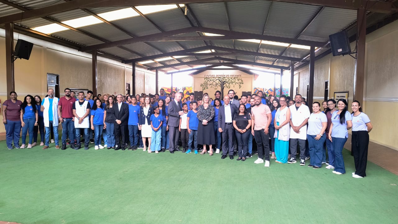 Coordenador da Infância e da Juventude visita o projeto Fazenda Nova Canaã   