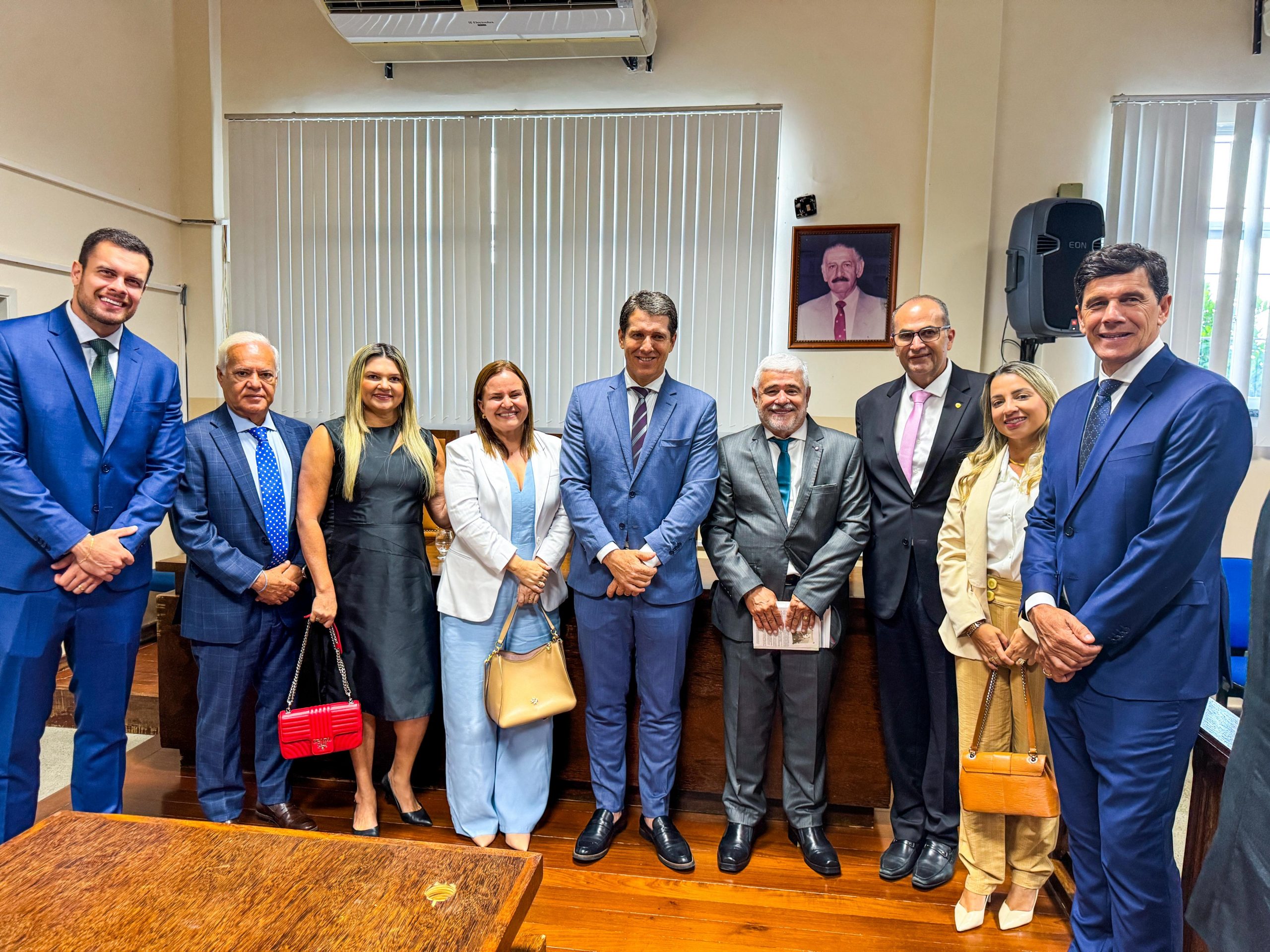 TJBA realiza sessão solene de assunção do Juiz Ruy Brito em Jequié   