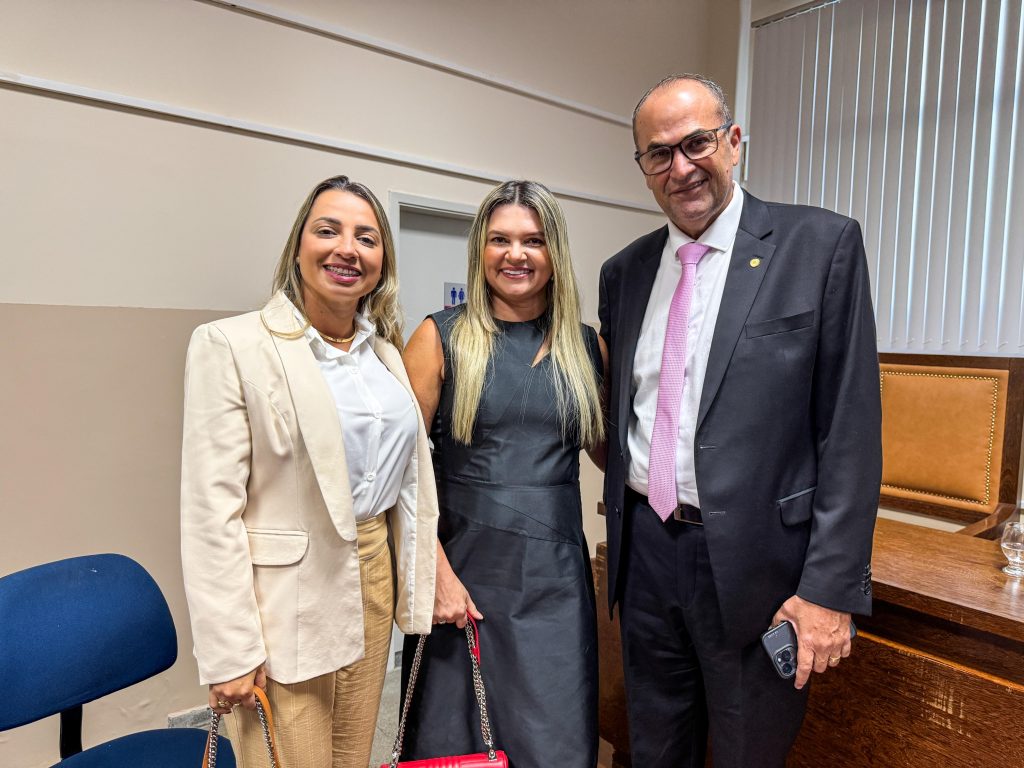 TJBA realiza sessão solene de assunção do Juiz Ruy Brito em Jequié   