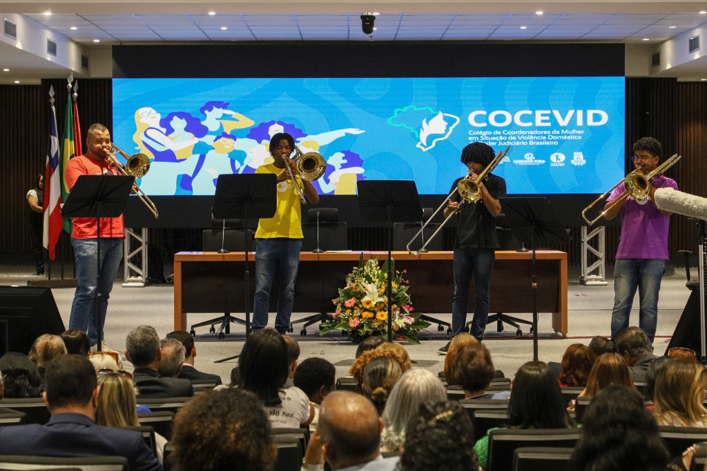 Desembargadora Nágila Brito toma posse como Presidente do Cocevid   