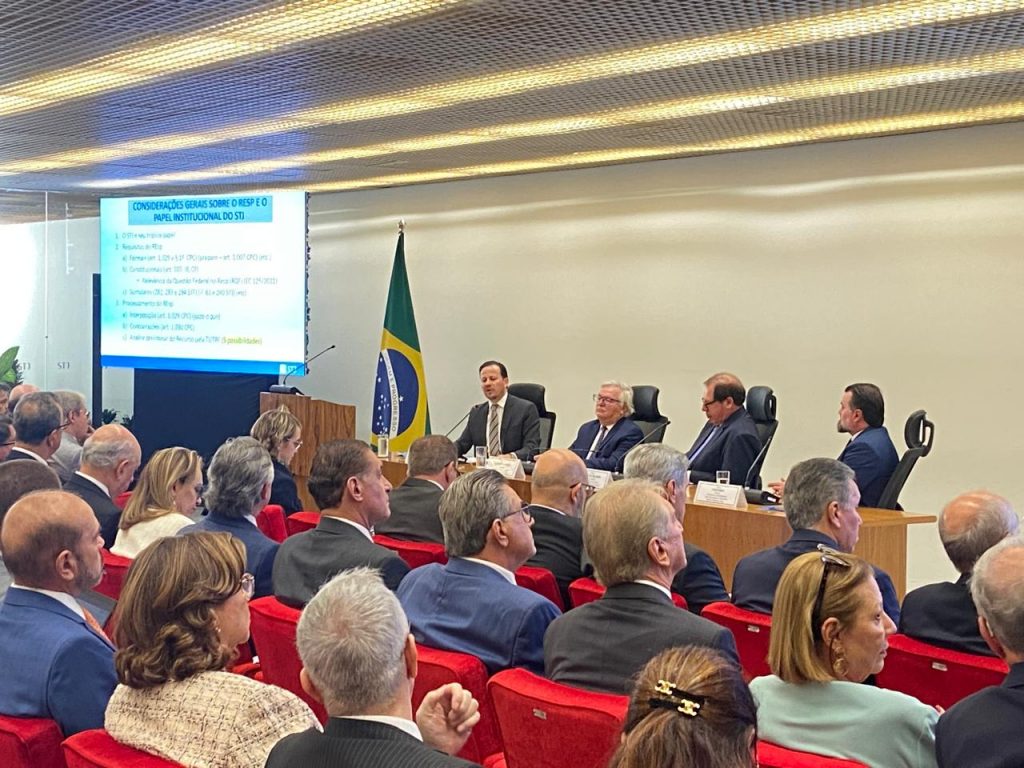 TJBA participa do I Encontro com Tribunais de Justiça e Tribunais Regionais Federais promovido pelo STJ    