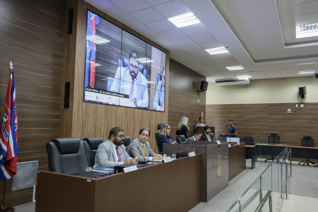 Conasup realiza reunião na Bahia; Desembargador Geder Gomes assume a presidência do Colégio     