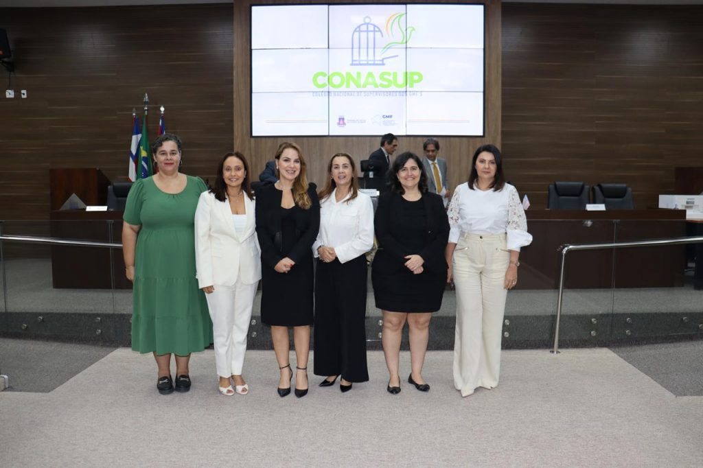 Conasup realiza reunião na Bahia; Desembargador Geder Gomes assume a presidência do Colégio     