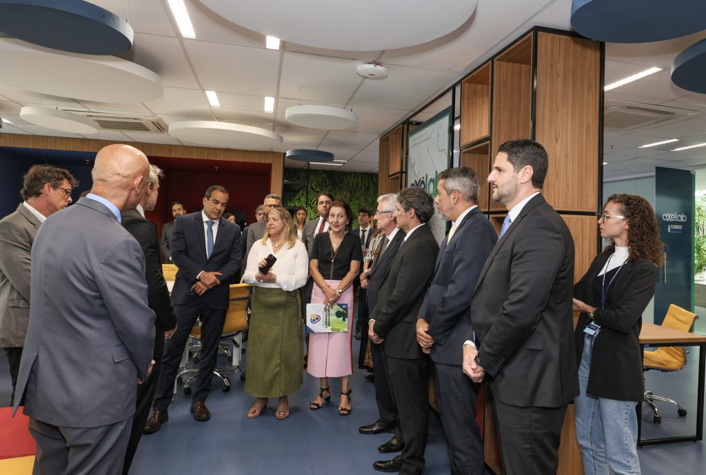 TJBA e Prefeitura de Salvador assinam Termo de Cooperação Técnica para o intercâmbio de tecnologias; cerimônia ocorreu no AxéLab    