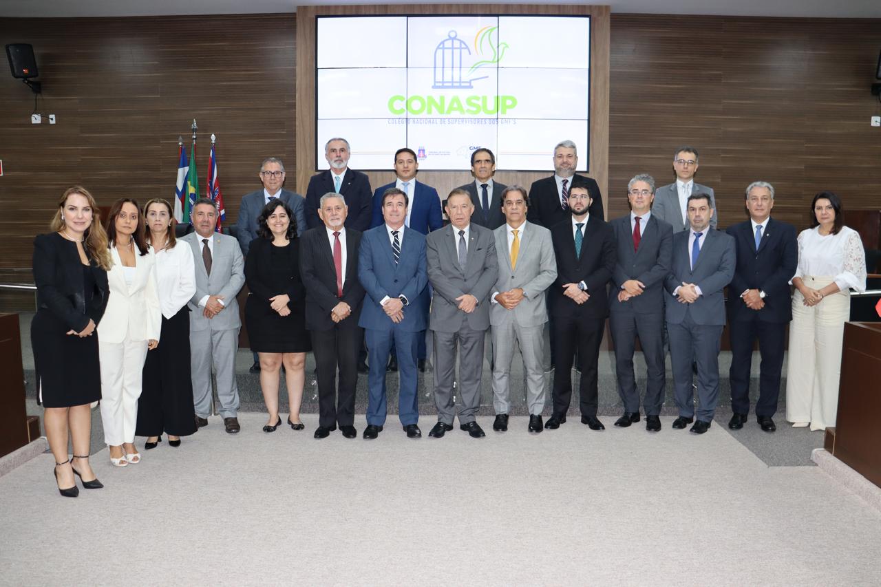 Conasup realiza reunião na Bahia; Desembargador Geder Gomes assume a presidência do Colégio     