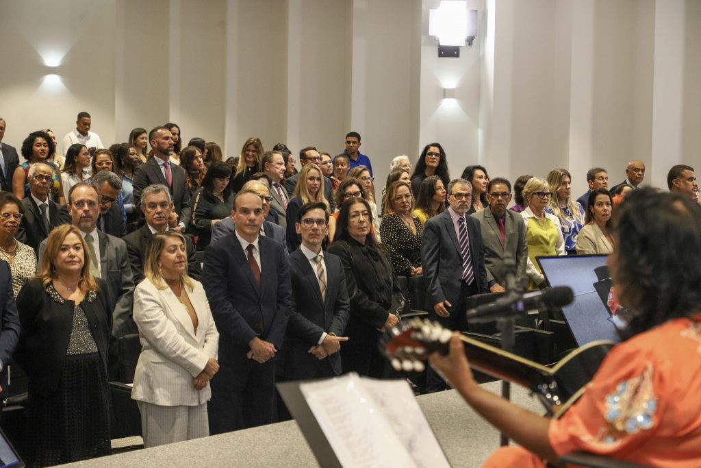Desembargadora Nágila Brito toma posse como Presidente do Cocevid   