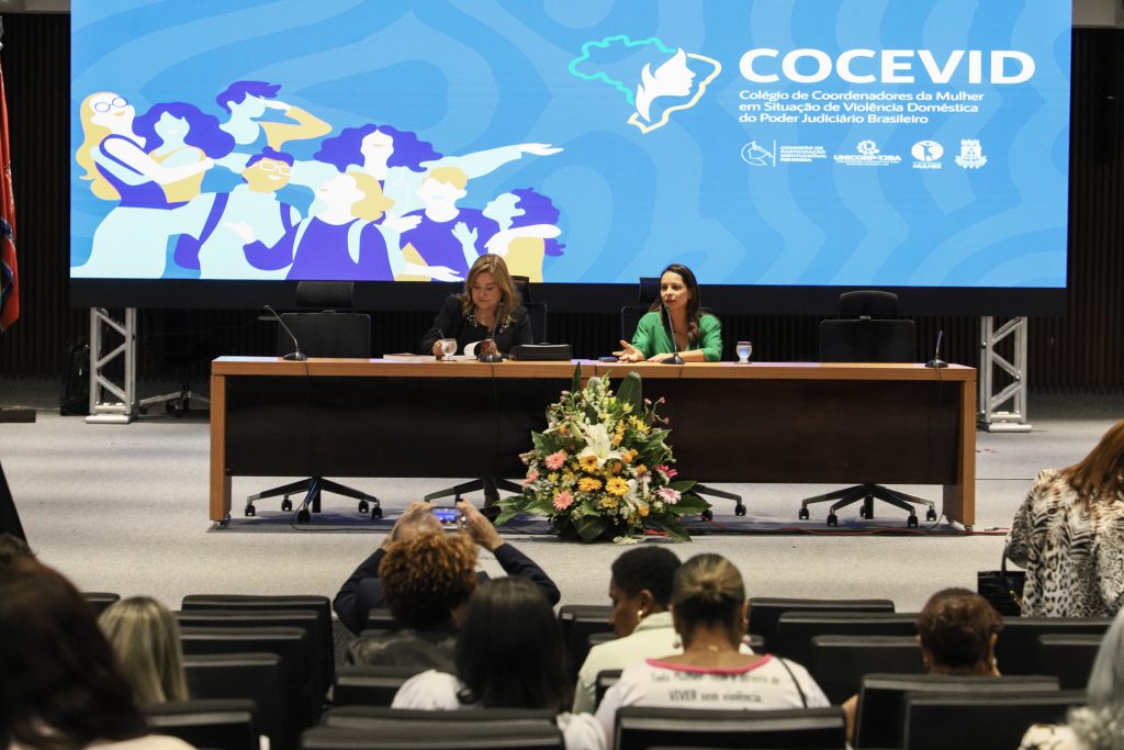 Desembargadora Nágila Brito toma posse como Presidente do Cocevid   