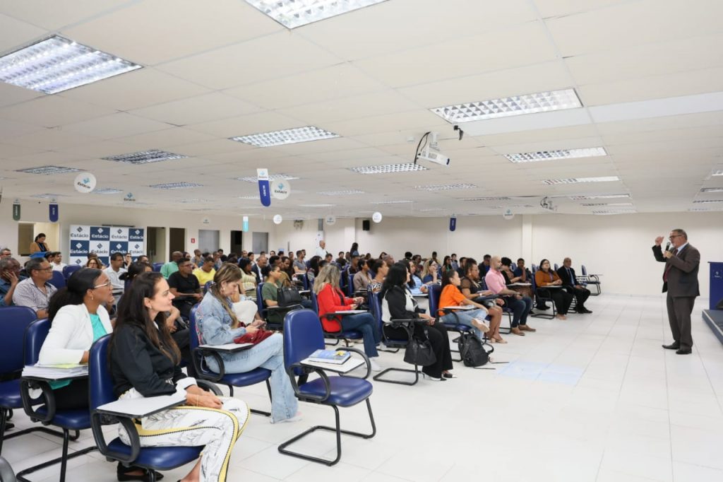 TJBA lança Projeto Pontes do Saber com palestra em faculdade de Salvador   