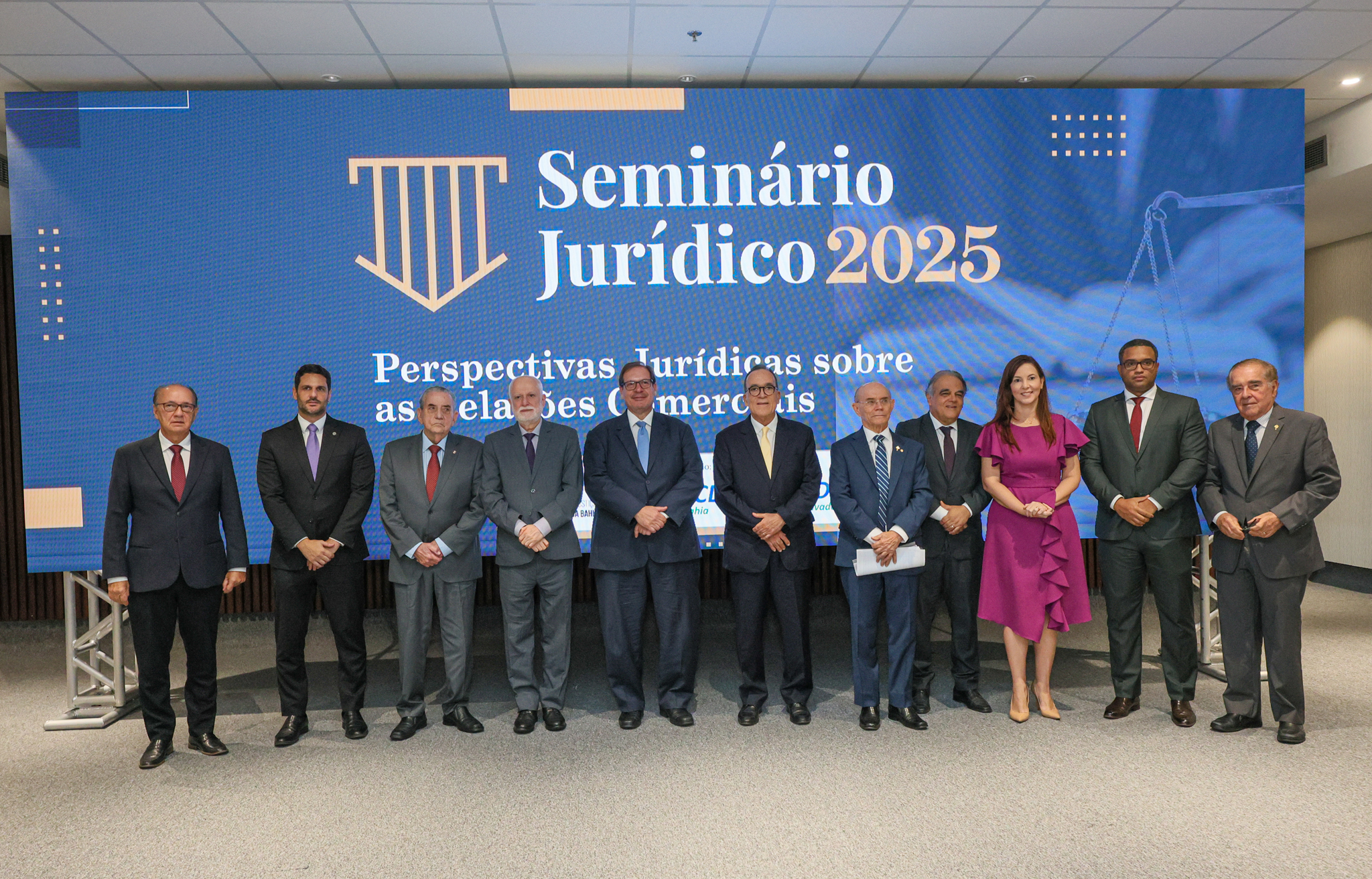 Presidente em exercício do TJBA abre o Seminário Perspectivas Jurídicas sobre Relações Comerciais, com presença do Vice-Presidente do STJ: “debate jurídico de alto nível”   