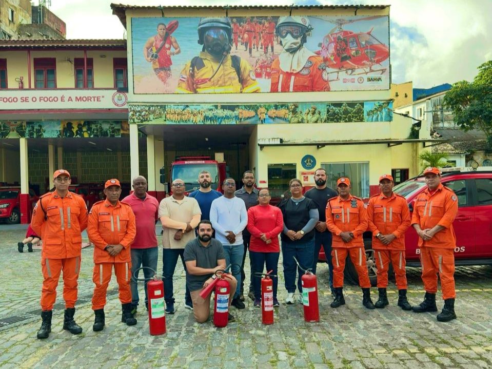 Vara de Auditoria Militar participa de curso de primeiros socorros e combate a incêndios   
