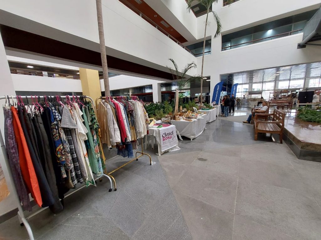 Feira de Sustentabilidade do TJBA reúne mais de 30 expositores, promove interação e aproximação com a natureza; visite e vivencie essa experiência   